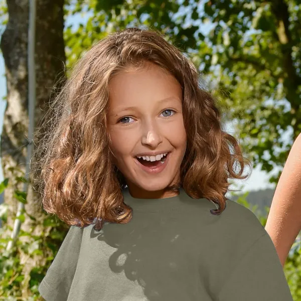 Das einfache T-Shirt der Kinder - Klassischer Rundhalsausschnitt