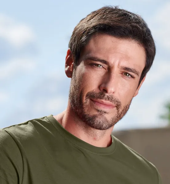 Das einfache T-Shirt der Männer - Klassischer Rundhalsausschnitt