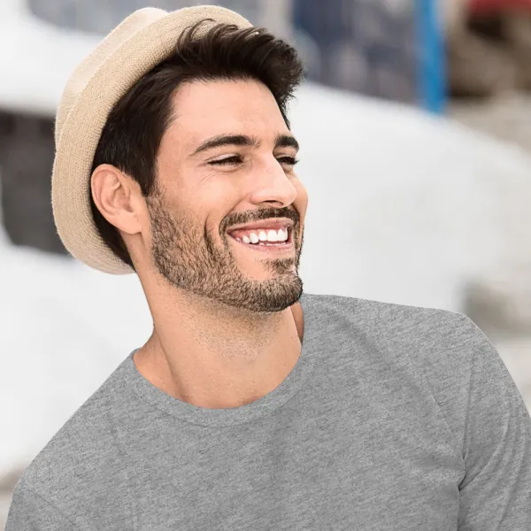 Langärmliges T-Shirt für Männer - Klassischer Rundhalsausschnitt