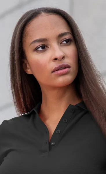Klassisches Poloshirt für Damen - 4-Knopf-Verschluss