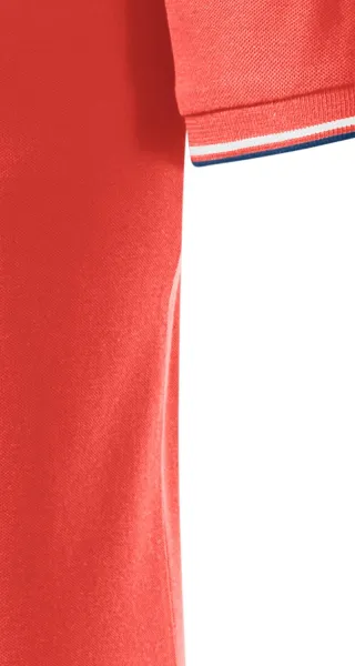 Klassisches Herren-Poloshirt - Schnitt mit Seitennähten