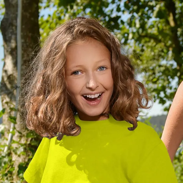 Das einfache T-Shirt der Kinder - Klassischer Rundhalsausschnitt