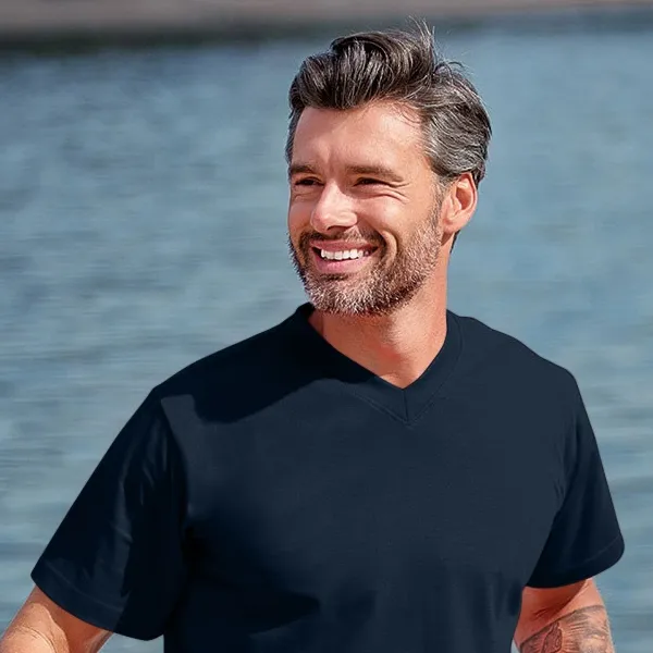 T-Shirt mit kurzen Ärmeln, mittleres Gewicht - V-Ausschnitt